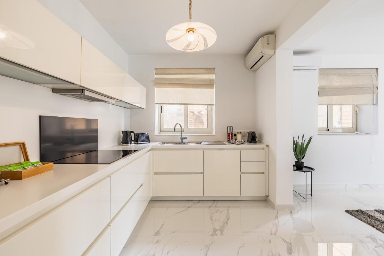 Stunning - Sunnyside 3-Bedroom Sliema Exterior photo